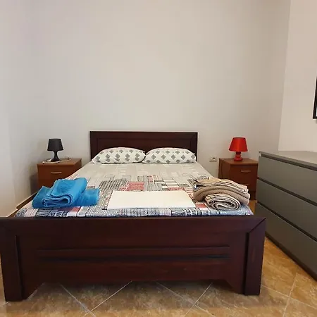 Riand Apartament Borsh