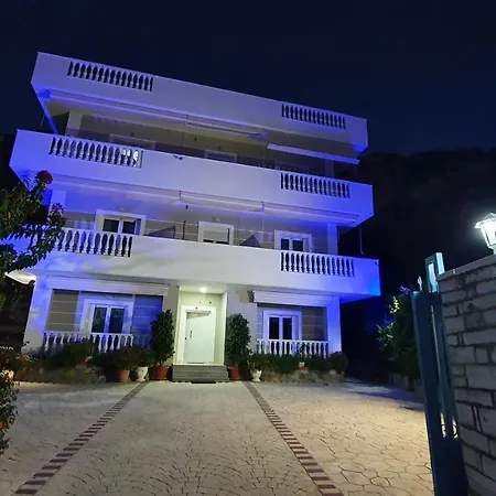 Apartment Riand
